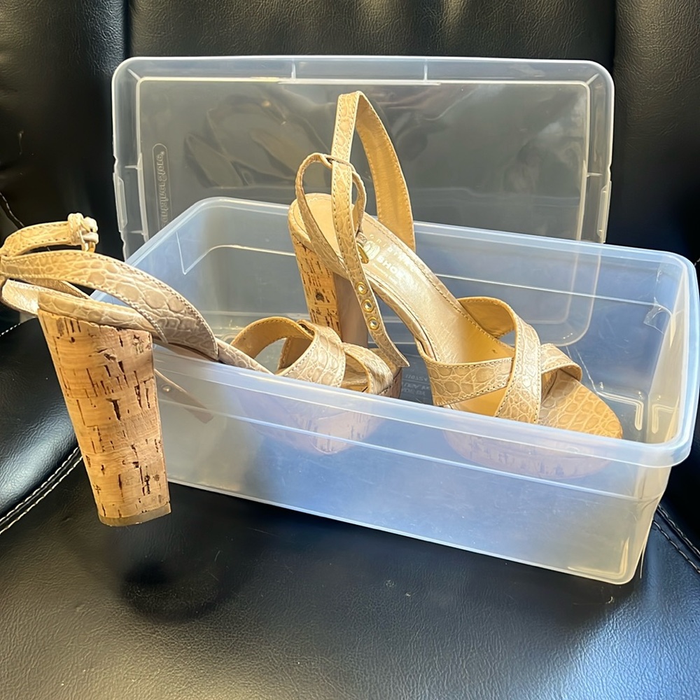 Snake skin heels 37.5
